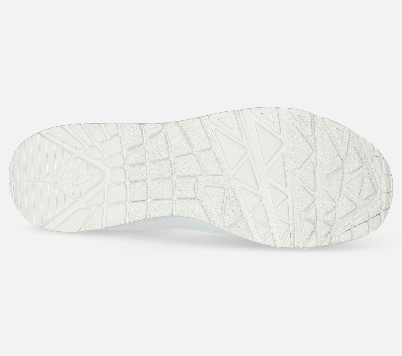 Wide Fit: Uno - Stand on Air Shoe Skechers.fi