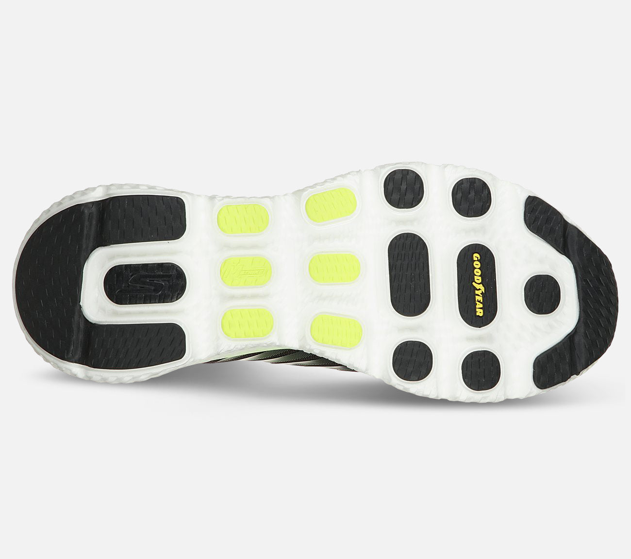 GO RUN Maxroad 5 Shoe Skechers