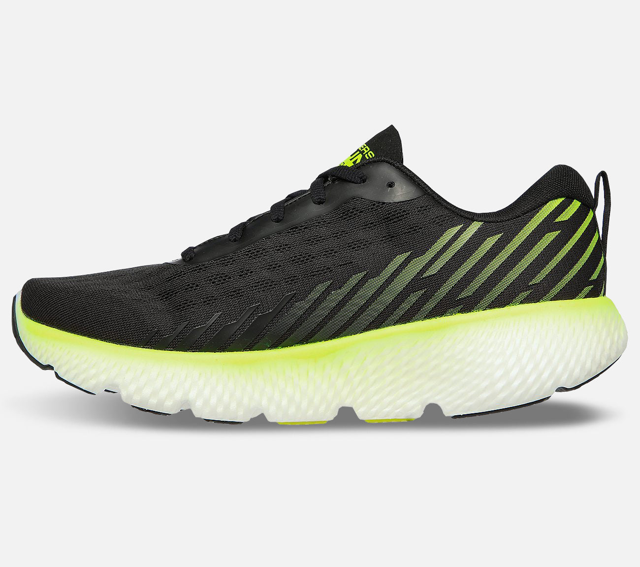 GO RUN Maxroad 5 Shoe Skechers