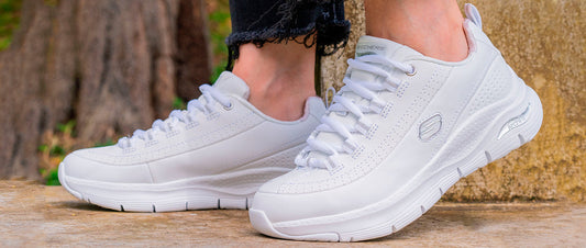 Arch Fit: Kengät sisäänrakennetulla holvikaaren tuella