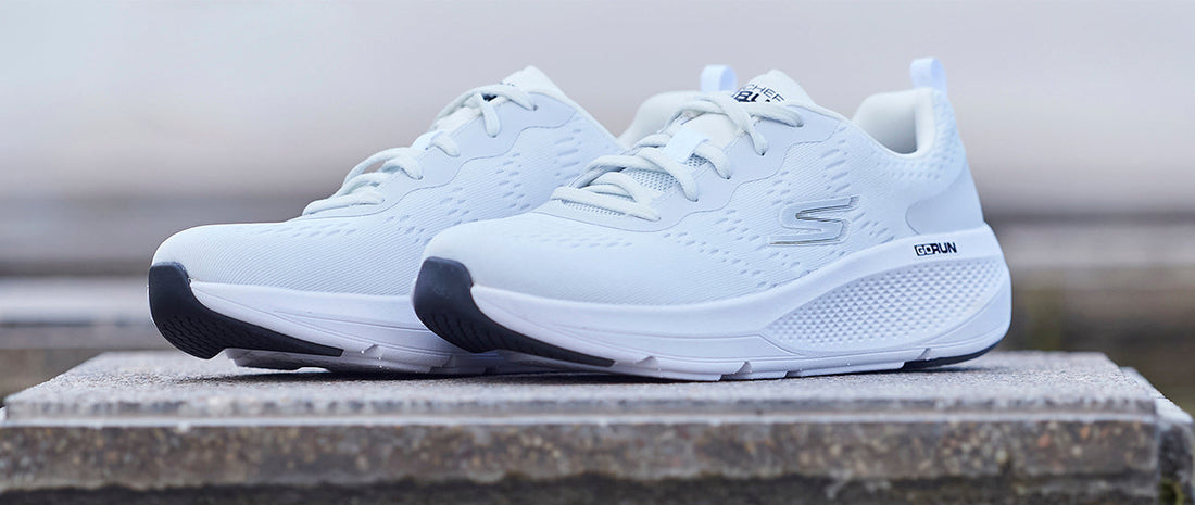 Valkoiset kengät kevääseen ja kesään