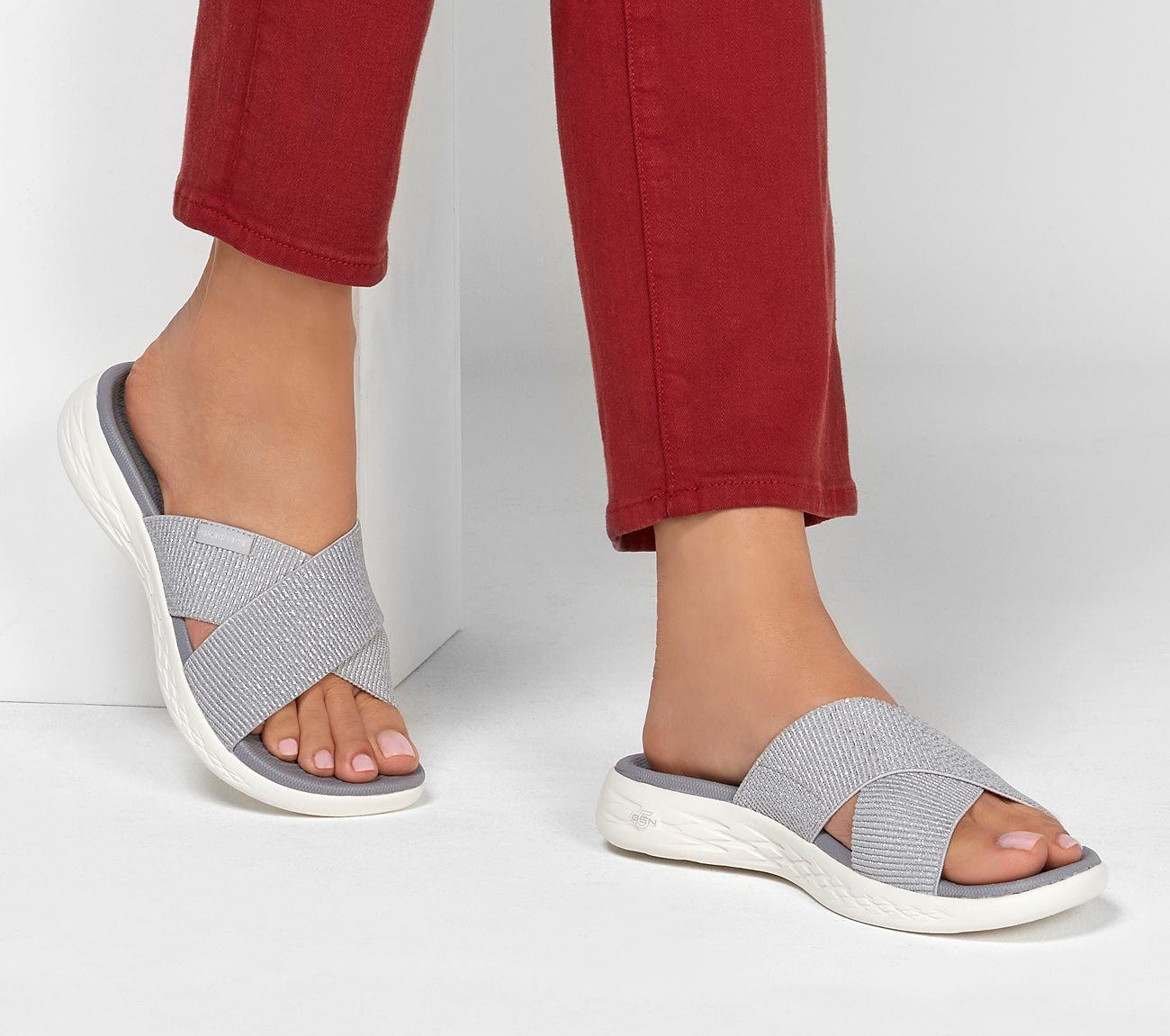 On The Go 600 - Glistening Sandal Skechers.fi
