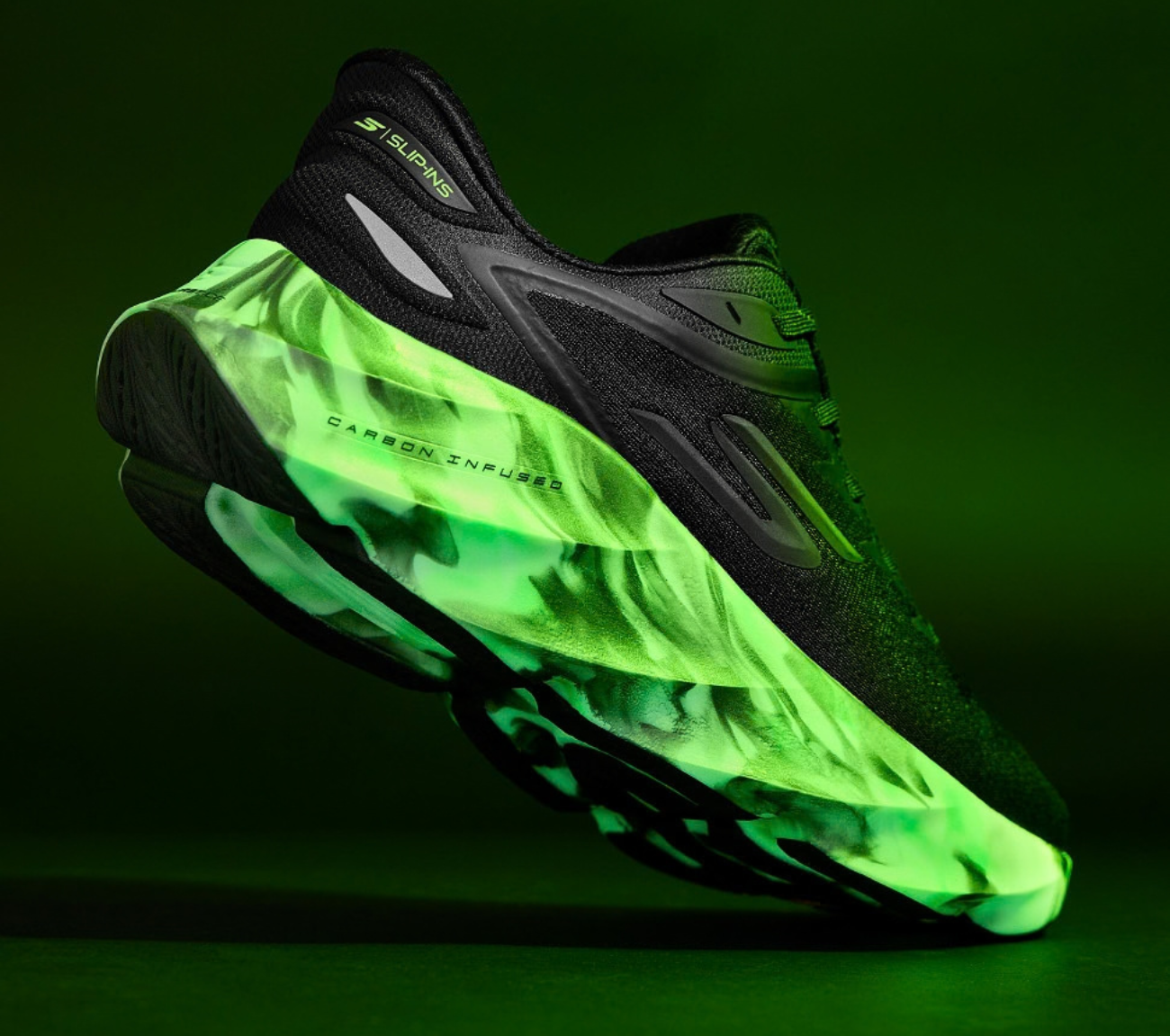 Slip-ins: Aero Burst - Glow in the Dark Shoe Skechers.fi