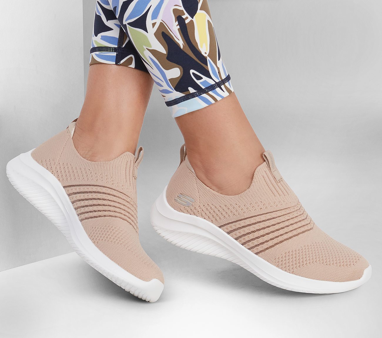 Ultra Flex 3.0 - Classy Charm Shoe Skechers