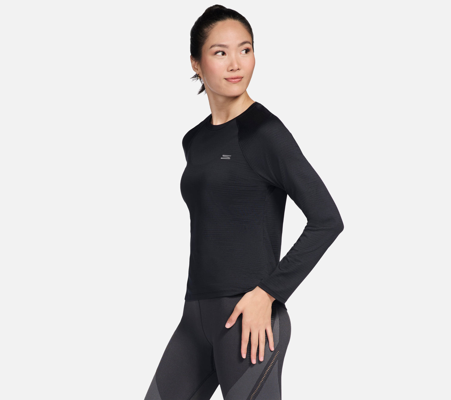 GO DRI STRIDE Long Sleeve Crew Clothes Skechers.fi