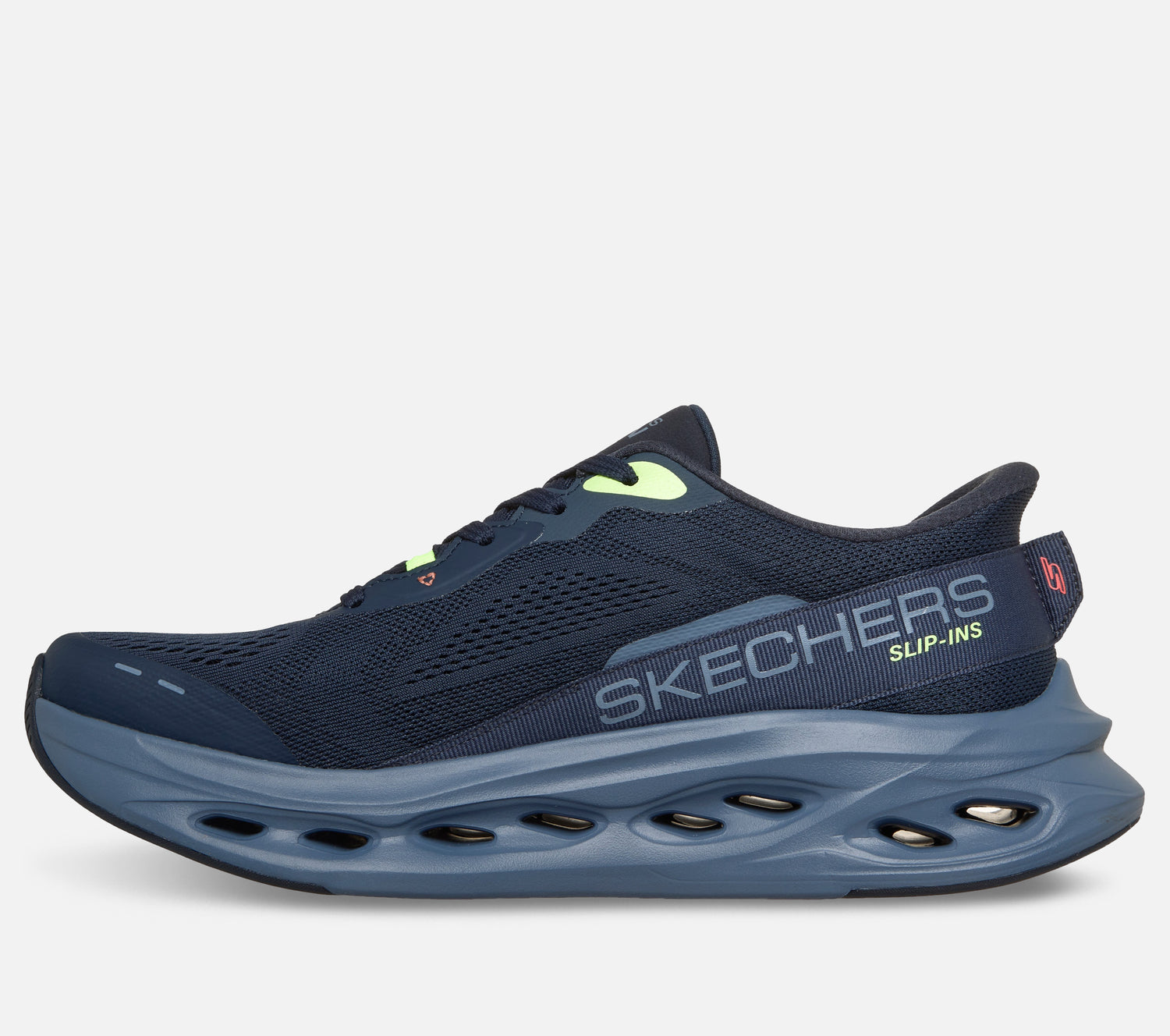 Slip-ins: Max Cushioning Glide-Step - Advert Shoe Skechers.fi