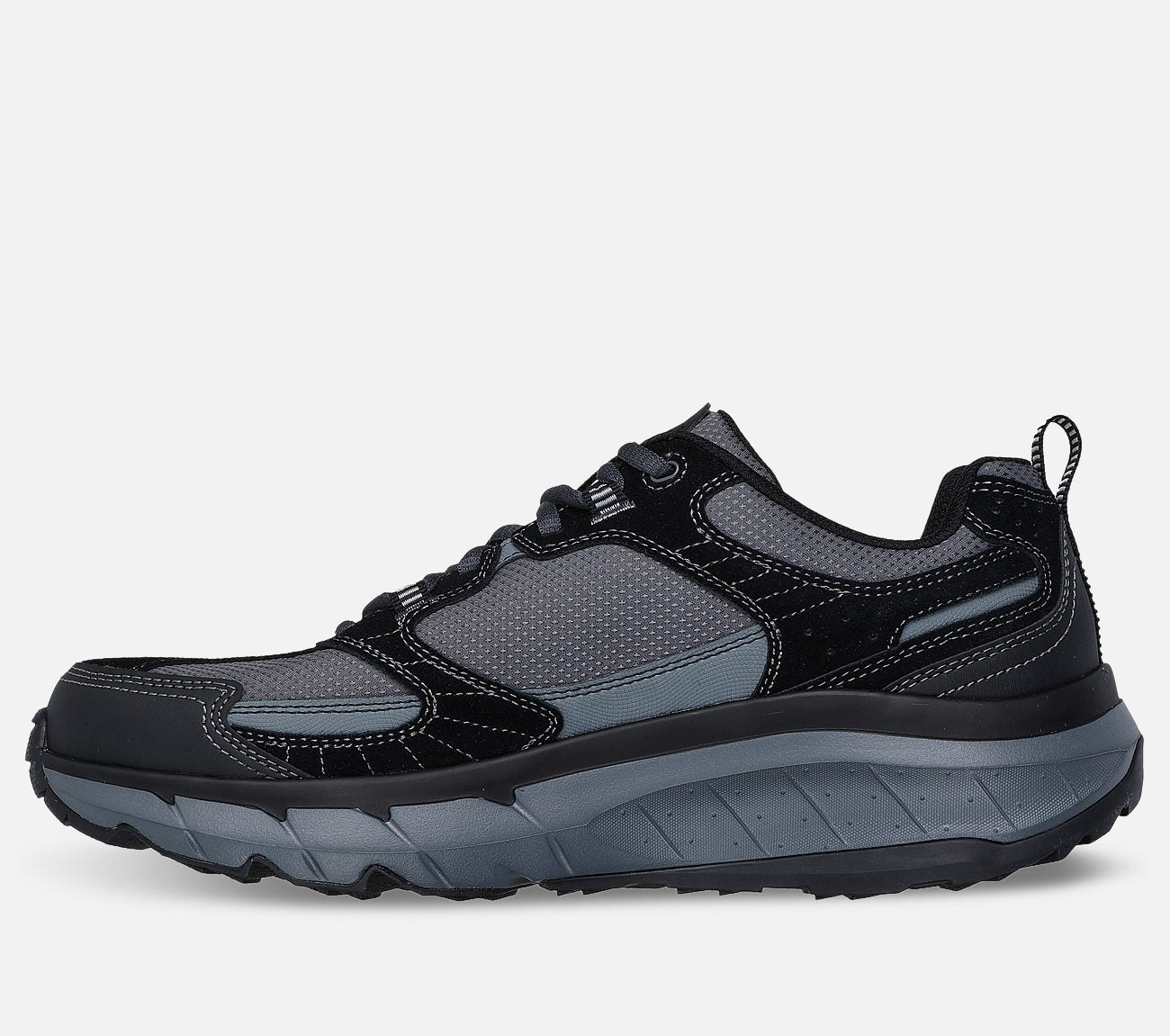 Relaxed Fit: D'Lux Pro Shoe Skechers.fi