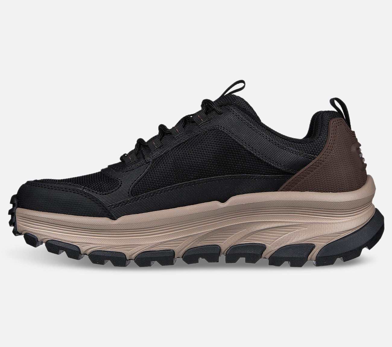 Relaxed Fit: D'Lux Trekker - Water Repellent Shoe Skechers