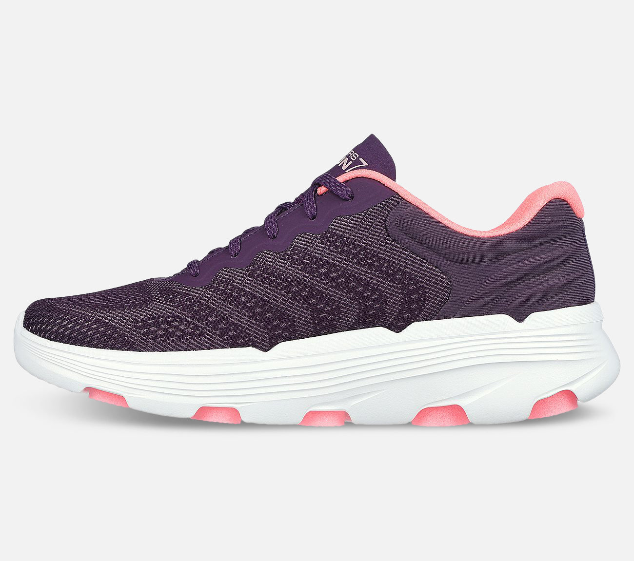 GO RUN 7.0 - Driven Shoe Skechers