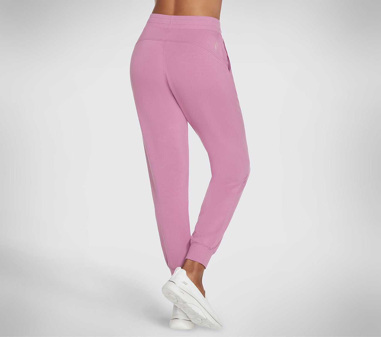 SkechLuxe - Renew Jogger Clothes Skechers.fi