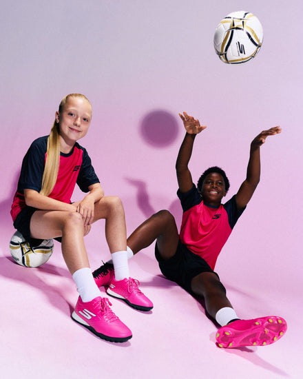 Jalkapallokengät lapsille