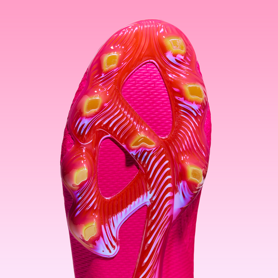 Jalkapallokengät kovalle alustalle (Firm Ground)